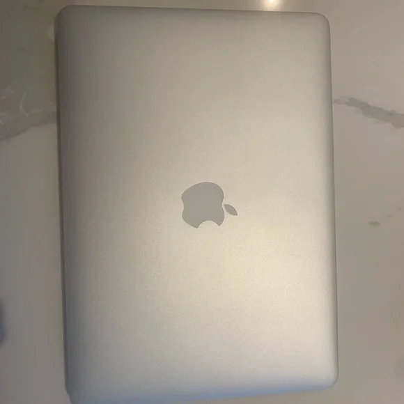 13” MacBook Air